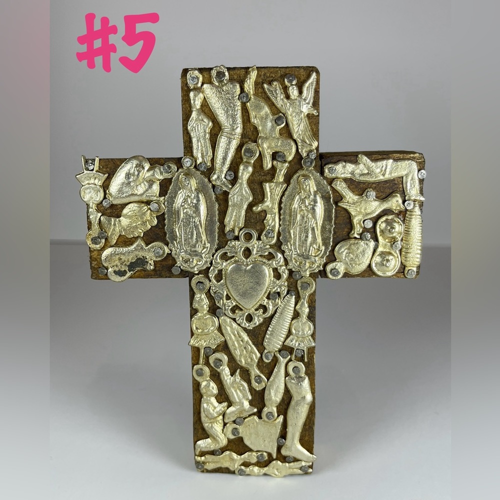 Mexican wooden milagros cross - Picture 11 of 14